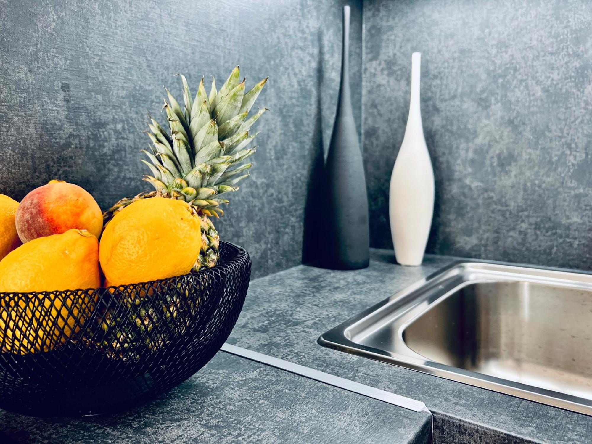 Suiteangel - Luxury Design Condo With Free Garage Budapest Ngoại thất bức ảnh